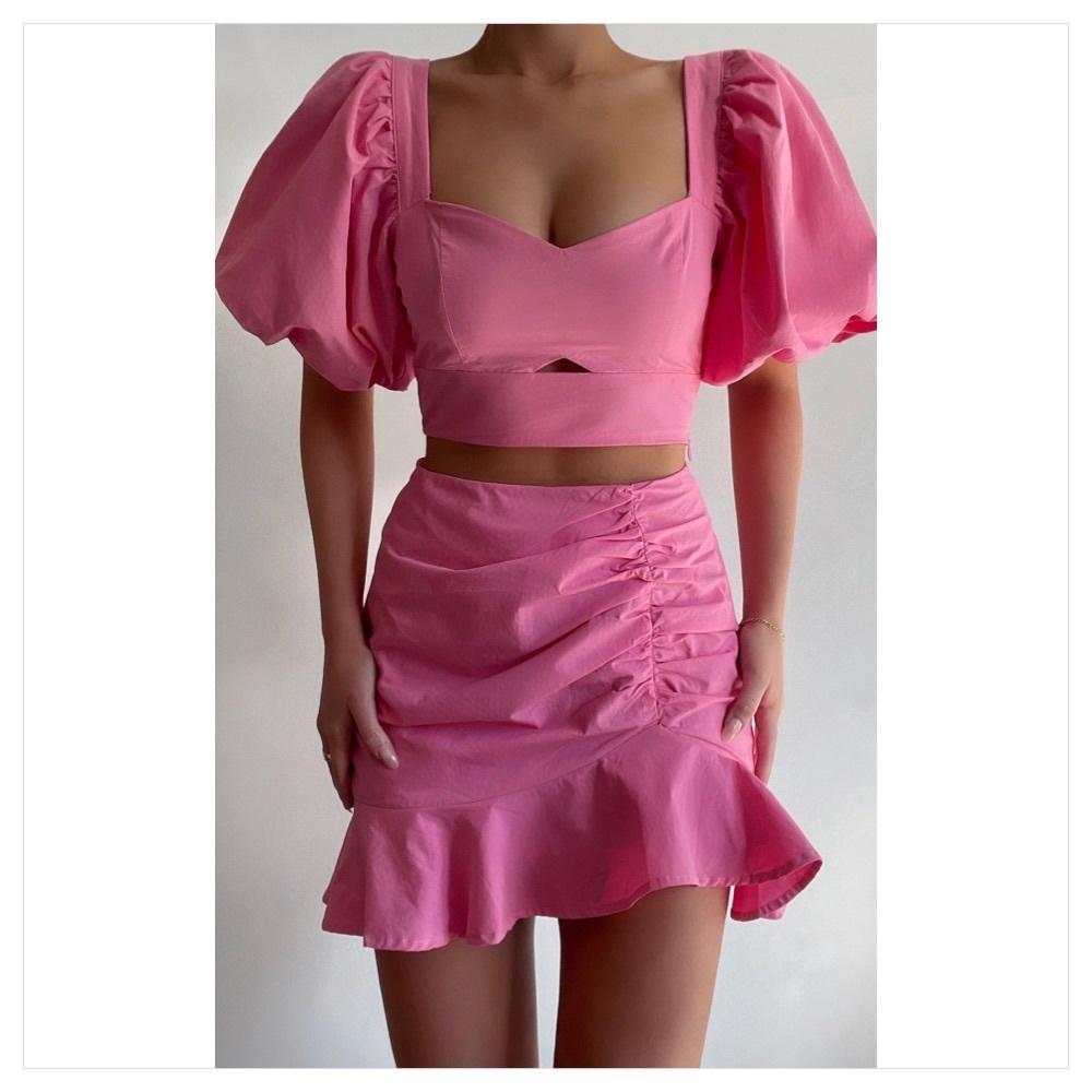 SHOWPO NWT SET